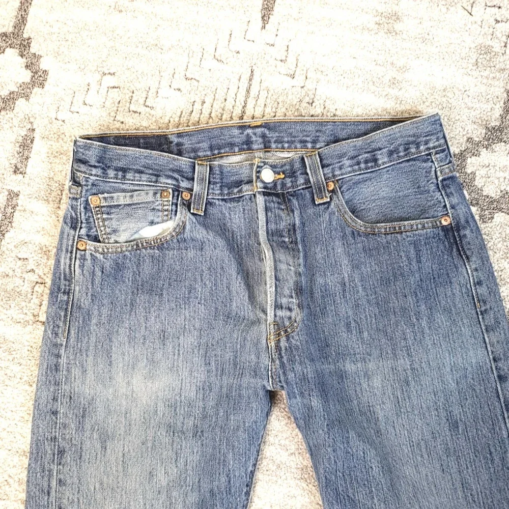 Levi's 501 Button Fly Men's Jeans Size 34